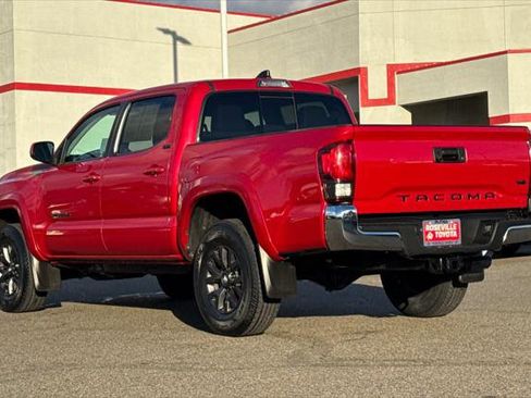 Certified 2022 Toyota Tacoma SR5 w/ Black Out Package (TMS) image 7