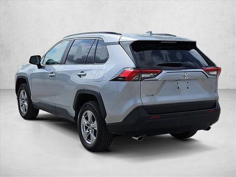 Used 2025 Toyota RAV4 XLE image 8