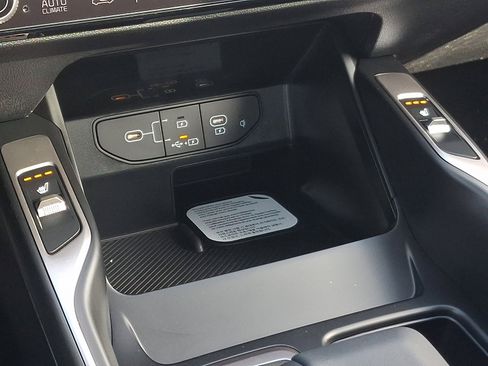 New 2026 Kia Sorento S image 20