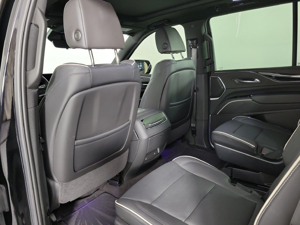 Used 2023 Cadillac Escalade Sport w/ LPO, ONYX Package RWD image 12