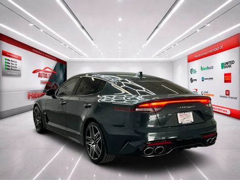 Used 2022 Kia Stinger GT1 RWD image 5