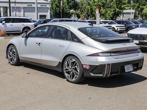 Used 2023 Hyundai Ioniq 6 SEL w/ Cargo Package AWD/4WD image 2