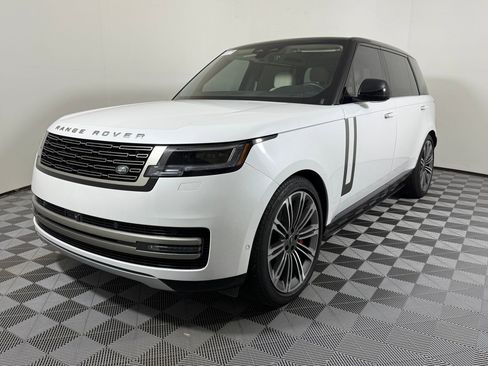 Used 2025 Land Rover Range Rover Long Wheelbase SE AWD/4WD image 1