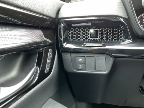 Used 2025 Honda CR-V EX-L image 21