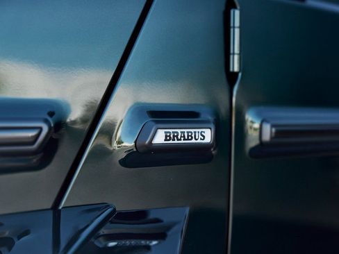 Used 2025 Mercedes-Benz G 63 AMG 4MATIC image 13