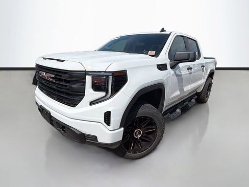 Used 2024 GMC Sierra 1500 Pro w/ Graphite Edition AWD/4WD image 5
