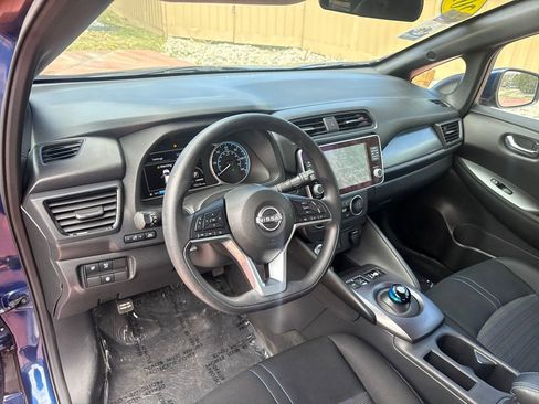 Used 2023 Nissan Leaf S w/ Protection Package FWD image 13
