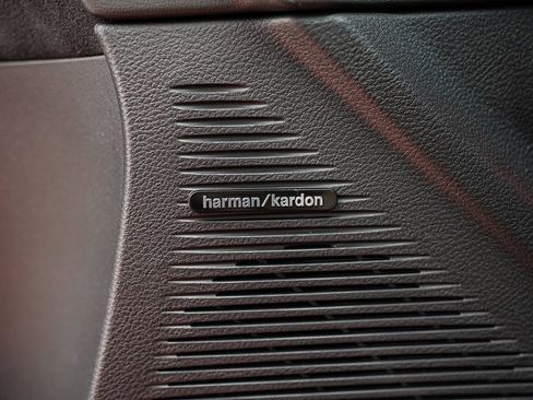 Used 2022 Dodge Challenger SRT Hellcat Redeye image 35