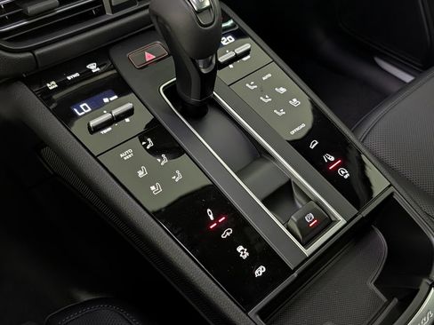 New 2026 Porsche Macan S AWD/4WD image 33