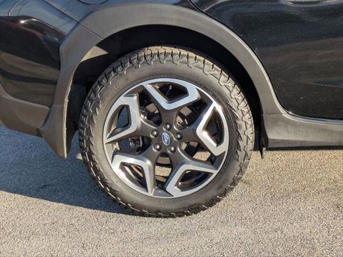 Used 2020 Subaru Crosstrek 2.0i Limited w/ Popular Package #5 image 9