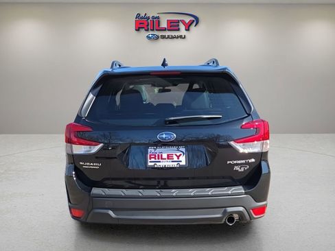 Certified 2023 Subaru Forester Limited w/ Popular Package #2 image 4