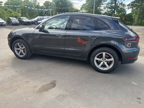Used 2017 Porsche Macan AWD/4WD image 19