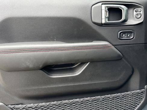 New 2026 Jeep Wrangler Unlimited Rubicon image 12