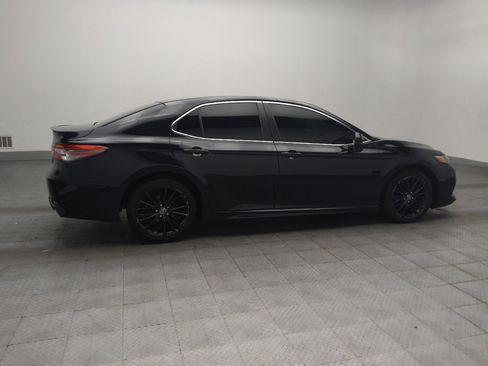 Used 2018 Toyota Camry SE FWD image 10