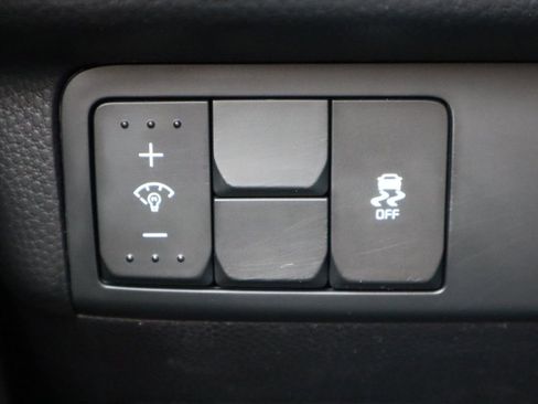 Used 2018 Kia Soul + image 28