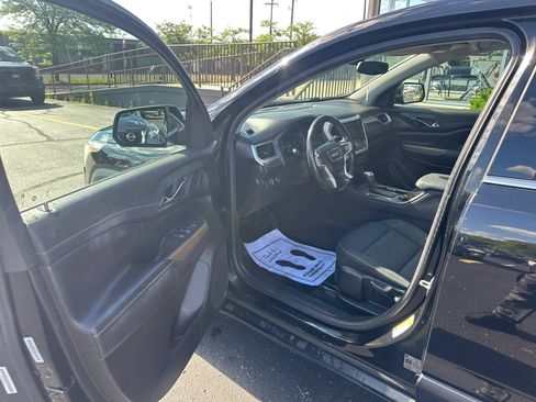 Used 2019 GMC Acadia SLE AWD/4WD image 9