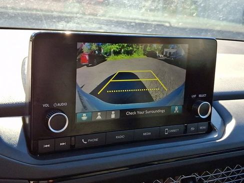 Certified 2024 Honda Accord EX image 20