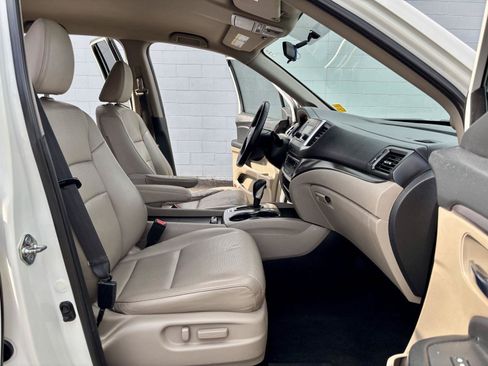 Used 2018 Honda Ridgeline RTL image 7