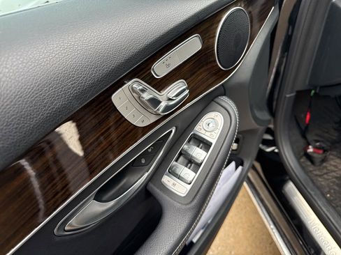 Used 2020 Mercedes-Benz C 300 C 300 image 15