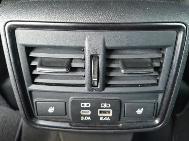 Used 2025 Subaru Forester Touring AWD/4WD image 30