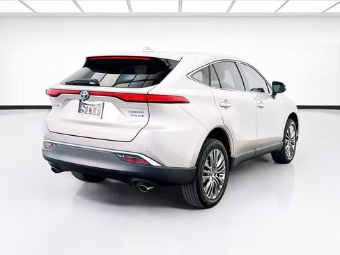 Used 2021 Toyota Venza Limited w/ Carpet Mat Package (TMS) AWD/4WD image 4