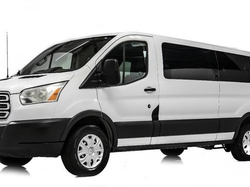 Used 2015 Ford Transit 350 XLT RWD image 2