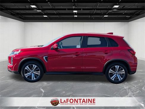 Used 2024 Mitsubishi Outlander Sport ES image 2