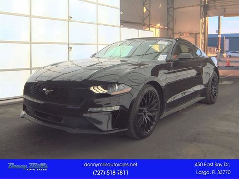 Used 2018 Ford Mustang Coupe image 1