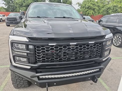 Used 2023 Ford F250 Lariat w/ Lariat Ultimate Package AWD/4WD image 19
