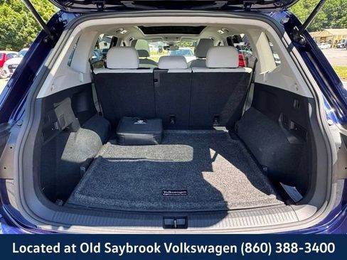 Used 2023 Volkswagen Tiguan SE w/ Panoramic Sunroof Package AWD/4WD image 21