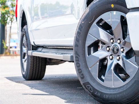 New 2025 Ford F150 Lightning Flash AWD/4WD image 2