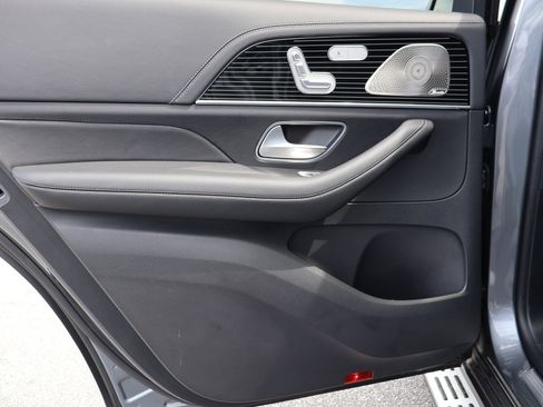 Certified 2024 Mercedes-Benz GLS 450 4MATIC image 16