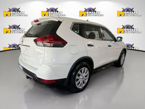Used 2018 Nissan Rogue FWD image 4