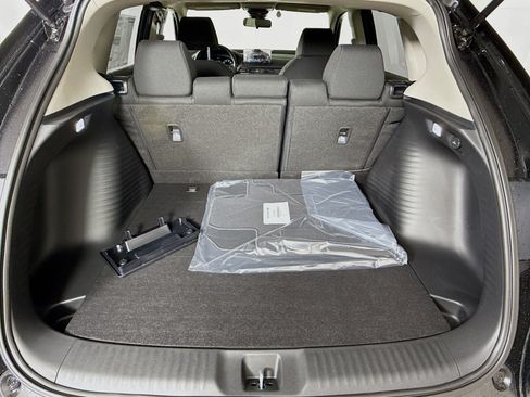 New 2026 Honda HR-V LX image 31