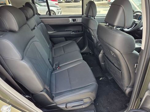 Used 2024 Hyundai Santa Fe SEL FWD image 14