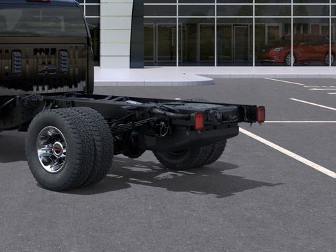 New 2026 GMC Sierra 3500 SLE w/ SLE Convenience Package RWD image 14