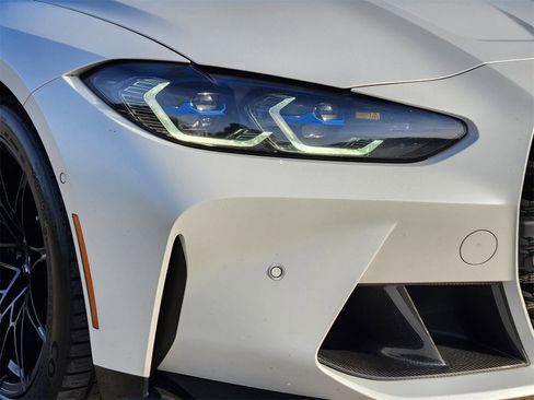 Used 2021 BMW M4 Coupe w/ M Carbon Exterior Package image 9