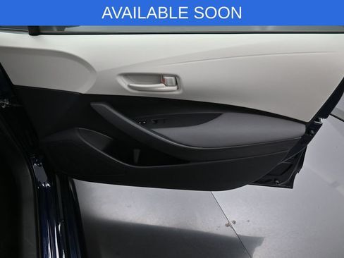 Used 2024 Toyota Corolla LE FWD image 31