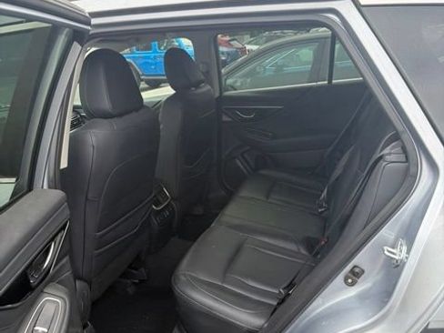 Used 2023 Subaru Outback Limited AWD/4WD image 15