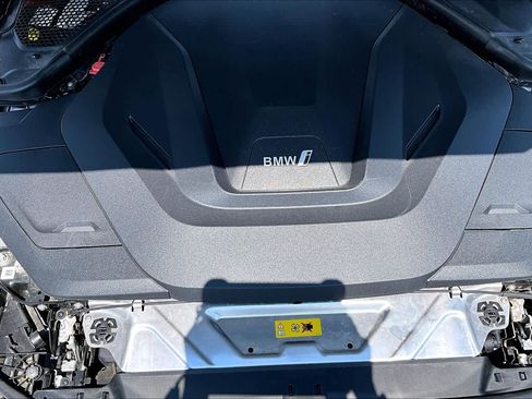 Used 2024 BMW i4 eDrive40 w/ Premium Package RWD image 33