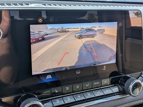 Certified 2024 Chevrolet Colorado ZR2 image 13