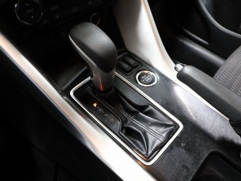 Used 2023 Mitsubishi Eclipse Cross LE image 34