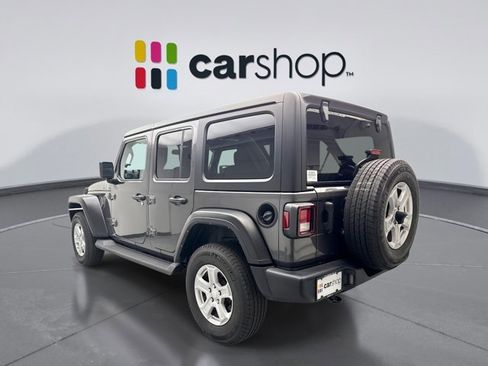 Used 2022 Jeep Wrangler Unlimited Sport AWD/4WD image 3