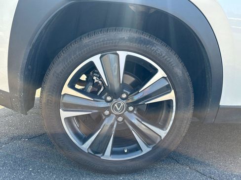 Used 2021 Lexus UX 200 w/ Premium Package FWD image 10