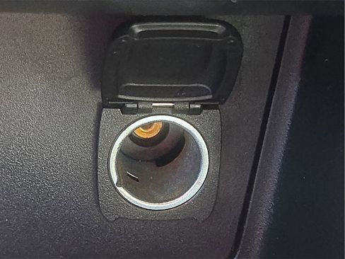 Used 2018 Chevrolet Colorado LT w/ LT Convenience Package image 23