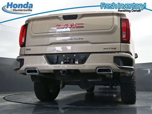 Used 2023 GMC Sierra 1500 AT4 w/ AT4 Preferred Package AWD/4WD image 34