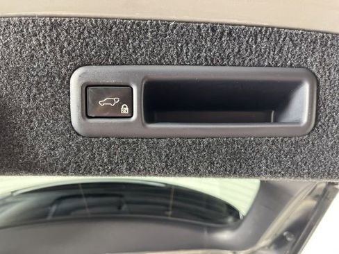 Used 2019 Lexus RX 450hL Luxury image 55