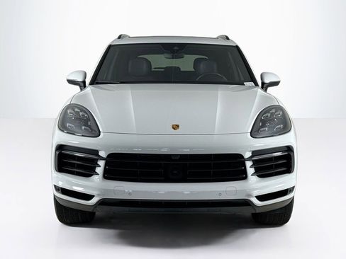 Used 2023 Porsche Cayenne image 8