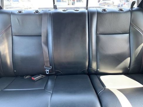 Used 2017 Toyota Tacoma TRD Pro AWD/4WD image 30