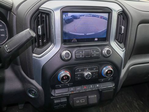 Used 2020 GMC Sierra 1500 Elevation w/ Elevation Value Package AWD/4WD image 6